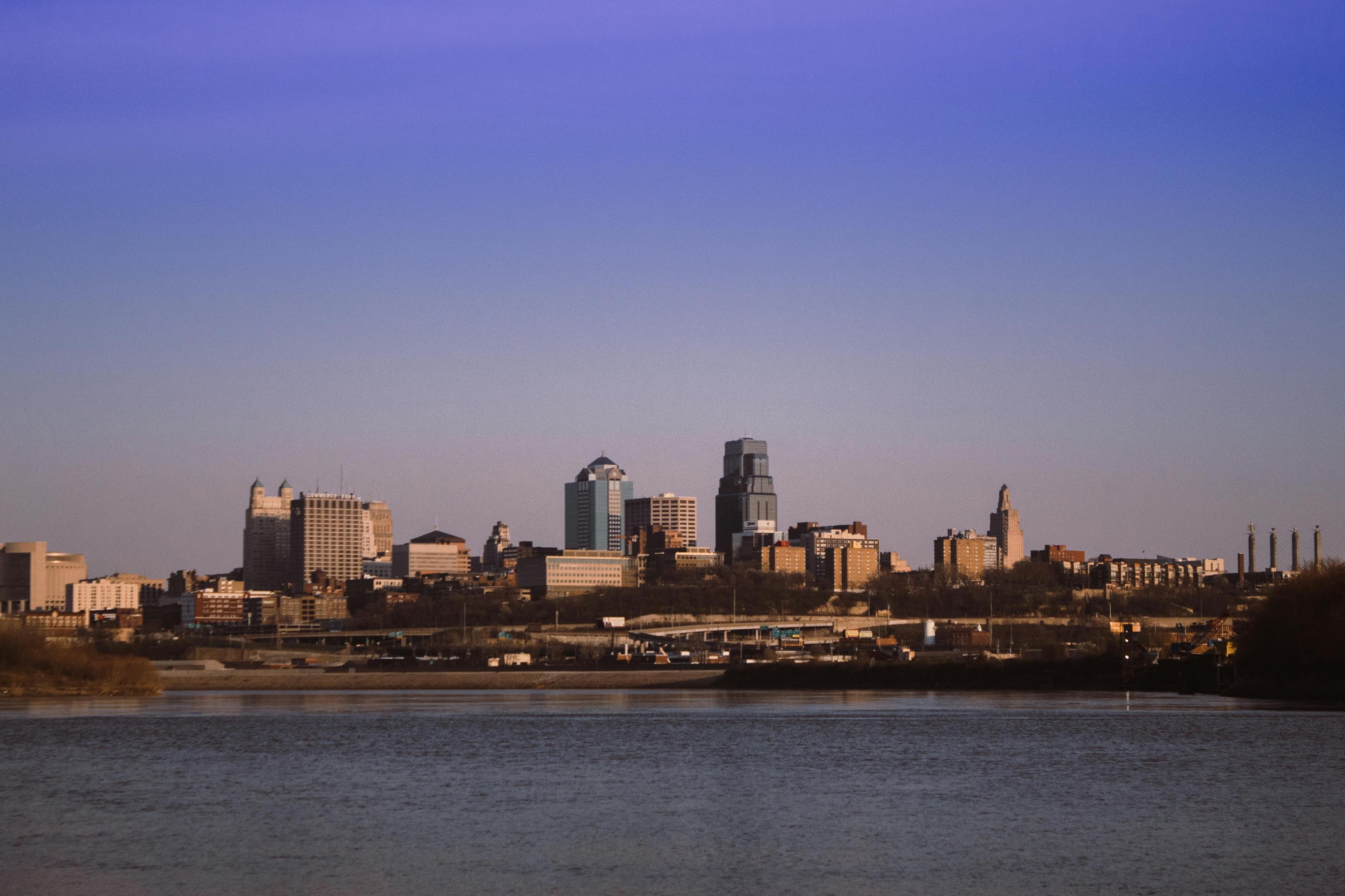 The Origins of Kansas City Barbecue: From Stockyards to Smoke