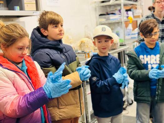 Private Indoor Mushroom Tour in Arlington (Ages 8+) in Arlington,Texas